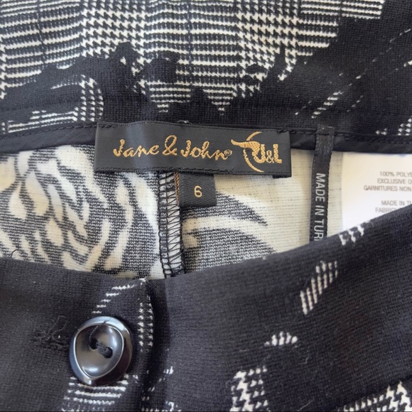 Jane $ John Women’s Black Gray Rose Pants 6 - Picture 3 of 4